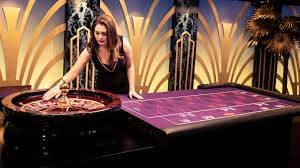 ba99 တိုက်ရိုက်ကာစီနို Live Dealer Baccarat ဂိမ်းကစားနေသောမြင်ကွင်း